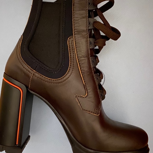 PRADA BOOTS - Picture 2 of 3